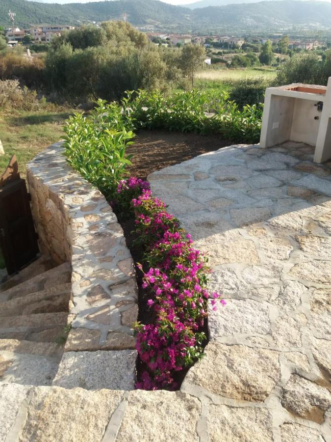 Villa Indipendente Al Mare Budoni Танаунелла Экстерьер фото