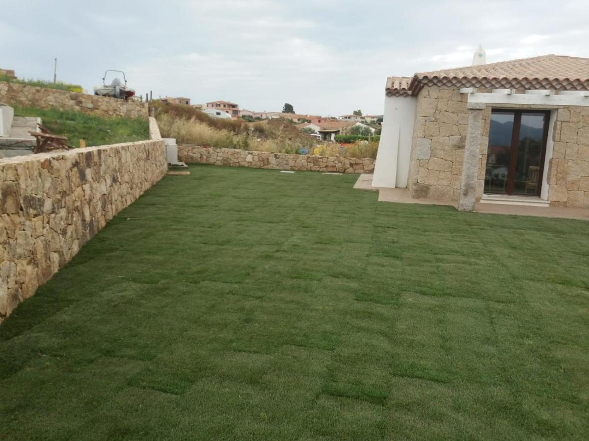 Villa Indipendente Al Mare Budoni Танаунелла Экстерьер фото